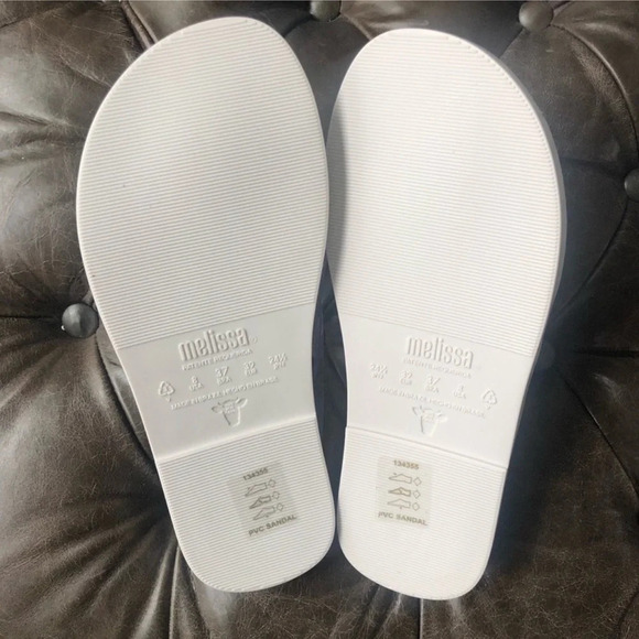 New Melissa White Clear Breeze Strappy flip flop slide on Sandal scented - Picture 7 of 12